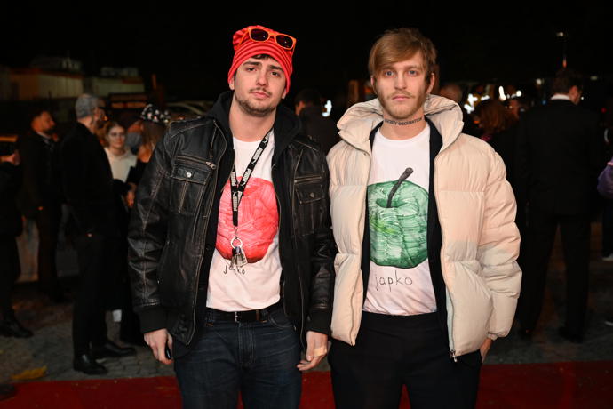 FOTO: Někdy nám přijde, že se na Slavíky dostane každý, kdo šel kolem. – stránka 888