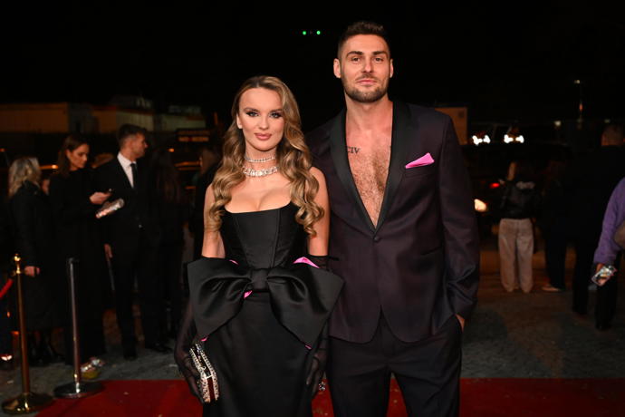 FOTO: Kika a Trabo měli oči jenom jeden pro druhého. – stránka 865