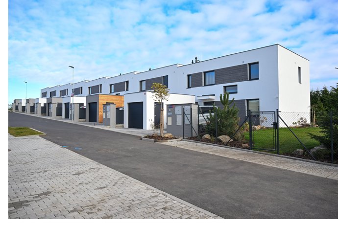 FOTO: Nová vila Marka Ztraceného je řadovka, naštěstí stojí na konci řady. – stránka 1