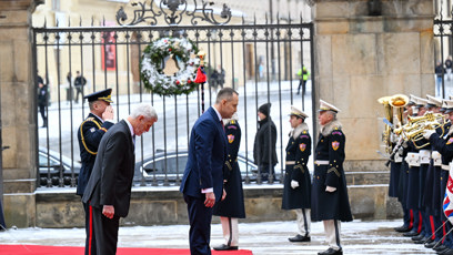 FOTO: Petr Pavel a Eva Pavlová na Hradě přijali návštěvu.