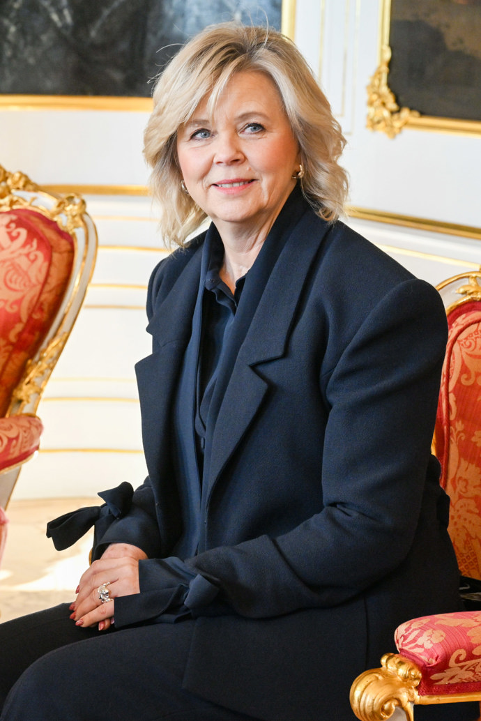 FOTO: Petr Pavel a Eva Pavlová přivítali na Hradě albánského prezidenta a jeho choť. – stránka 33