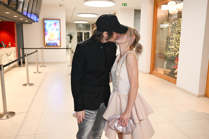 FOTO: Adéla Pulcová a Ondy Mikula. – stránka 15