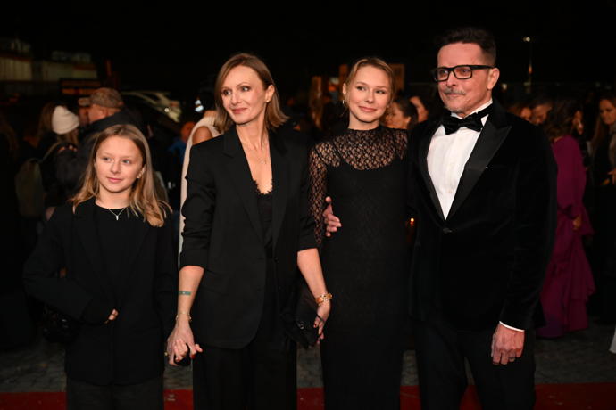 FOTO: Michal Malátný ukázal krásnou rodinu. – stránka 796