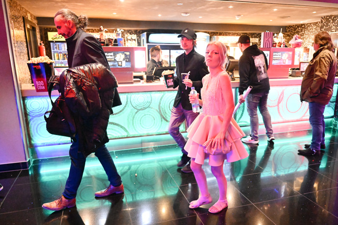 FOTO: Adéla Pulcová a Ondy Mikula. – stránka 10