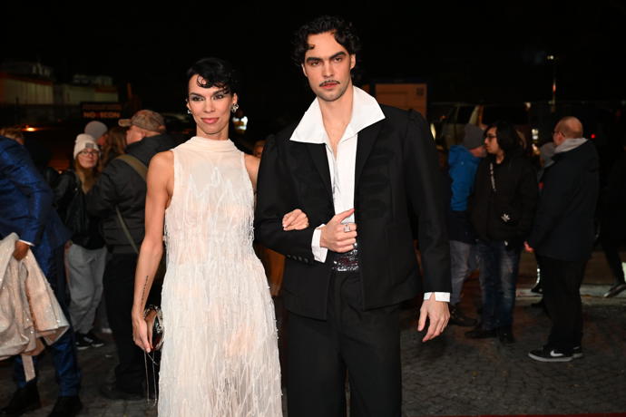 FOTO: Adam Pavlovčin se sestrou Radkou. – stránka 794