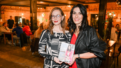 FOTO: Pekarová Adamová slavnostně pokřtila svou knihu 'Nejsem z cukru ani ze železa'.