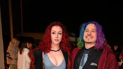 FOTO: Slavící jsou v plném proudu.