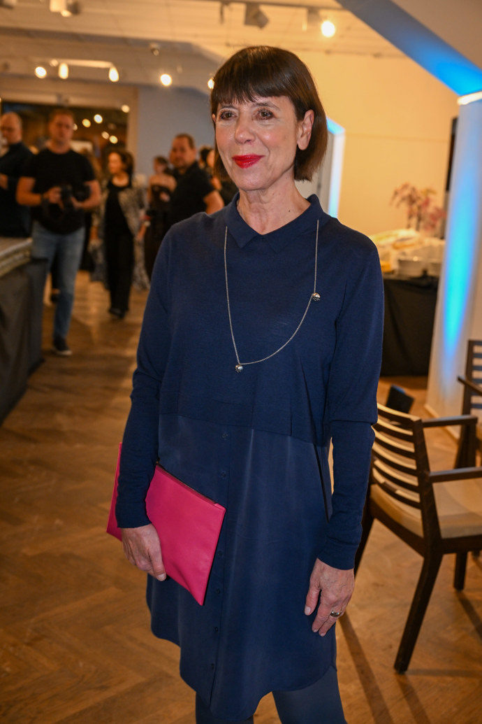 FOTO: Andrea Bartošková dorazila ve skvělé náladě. – stránka 14