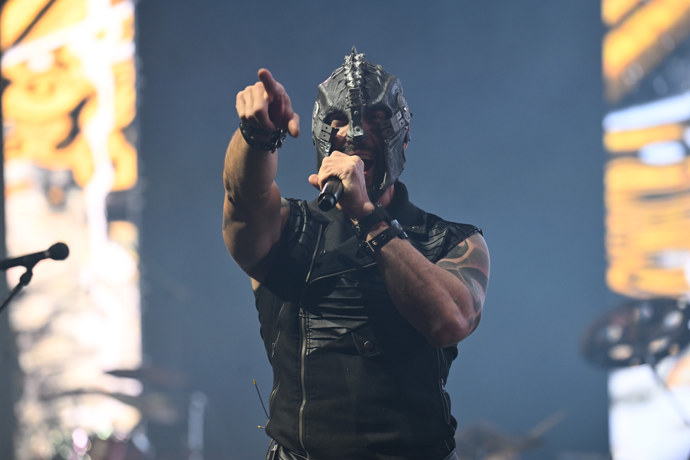 FOTO: Václav Noid Bárta předvedl skvělou show. – stránka 1