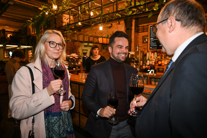 FOTO: Tomáš Pekara se dobře bavil. – stránka 34