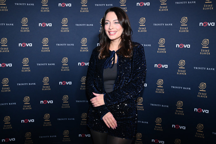 FOTO: Moderátorka Veronika Petruchová. – stránka 8