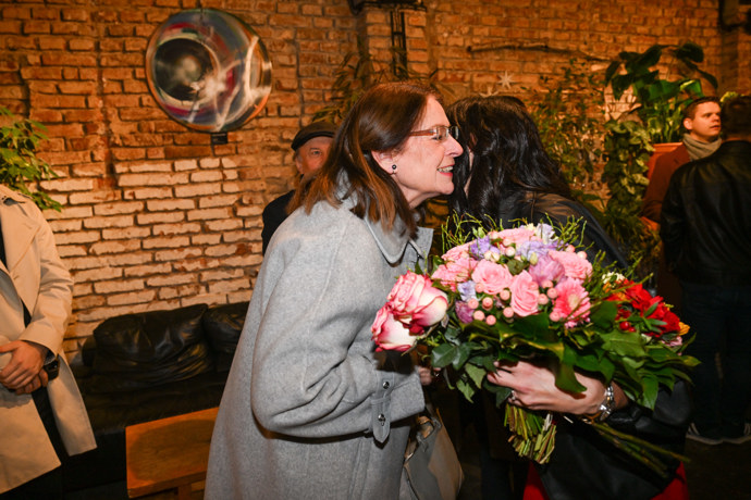 FOTO: Miroslava Němcová s Markétou Pekarovou Adamovou. – stránka 1