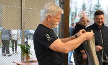 Prezident Petr Pavel má svaly.