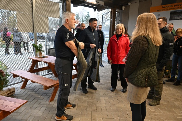 FOTO: Prezident Petr Pavel ukázal svalnaté tělo. – stránka 141