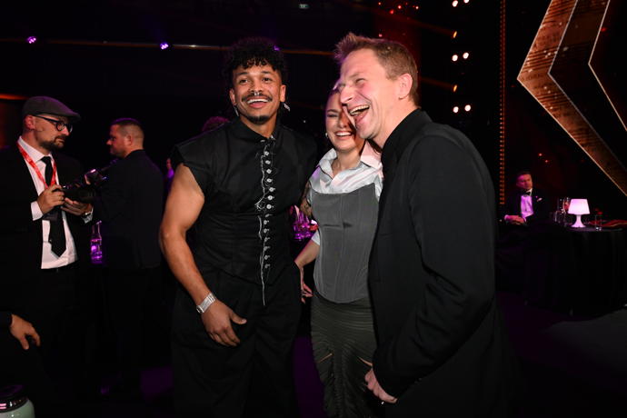 FOTO: Ewa Farna s Tomášem Klusem a Benem Cristovaem. – stránka 588