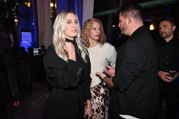 FOTO: Barbora Šimková, Roman Staša a Kristina Kloubková. – stránka 7