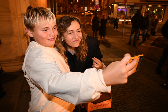 FOTO: Ochotně se fotila.