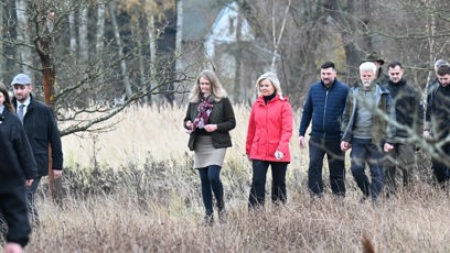 FOTO: Petr Pavel a Eva Pavlová na procházce v rezervaci Soos.