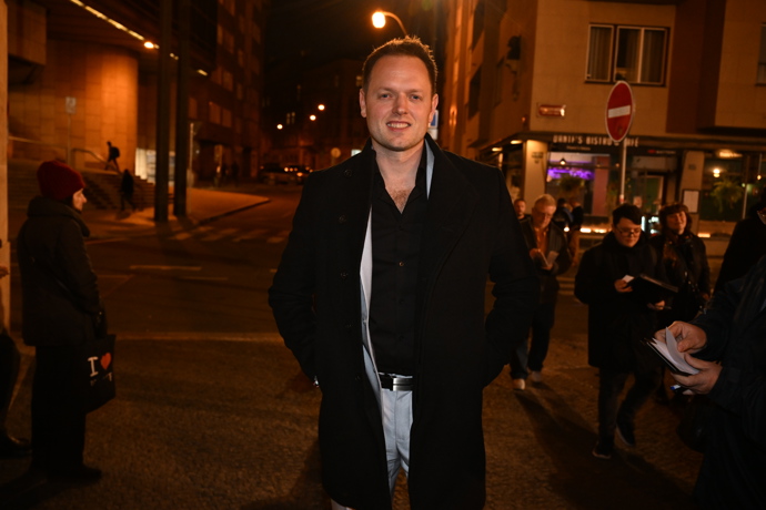 FOTO: Zpěvák a herec Jan Kříž. – stránka 177