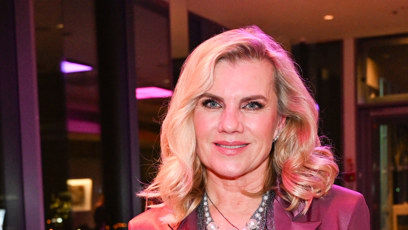 FOTO: Leona Machálková představila svou novou píseň Sama ve tvém svetru.