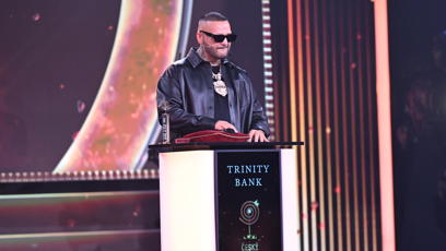 FOTO: Patrik Vrbovský známý jako Rytmus předal jednu z cen.