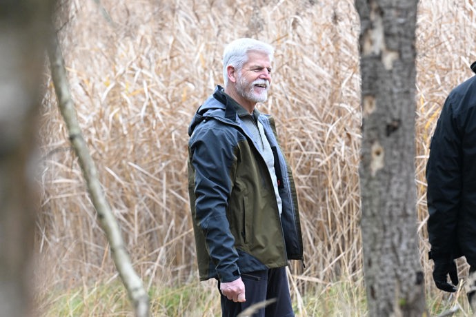 FOTO: Petr Pavel na návštěvě v rezervaci Soos. – stránka 131