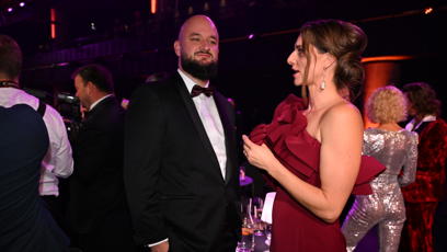 FOTO: Pokáč se svou krásnou ženou.