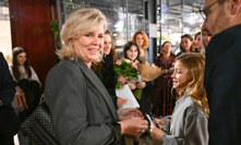 První dáma byla středem pozornosti fotografů.