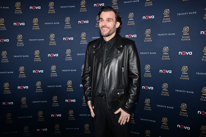 FOTO: Leoš Mareš zazářil. – stránka 148