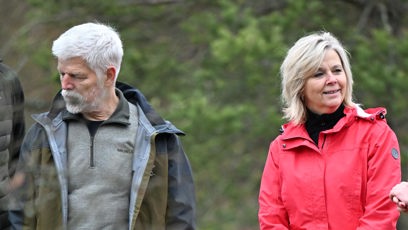 FOTO: Petr Pavel a Eva Pavlová na procházce v rezervaci Soos.