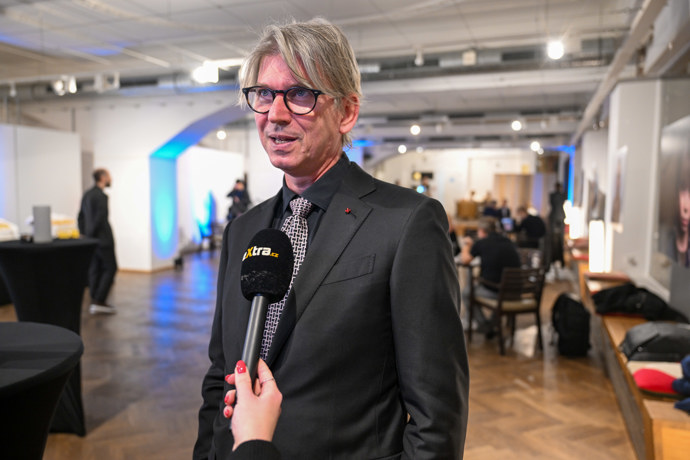 FOTO: Jiří Strach během rozhovoru pro eXtra.cz. – stránka 8