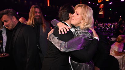 FOTO: S gratulacemi přispěchala i Helena Vondráčková.