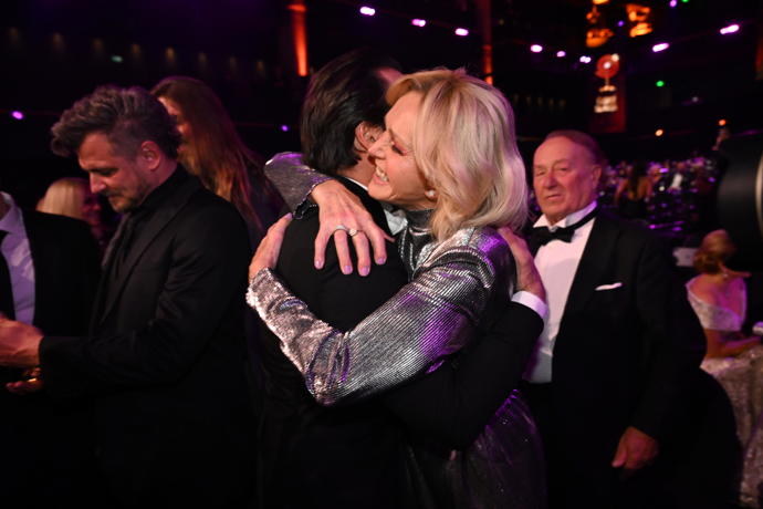 FOTO: Na Heleně Vondráčkové bylo vidět, že to Vaškovi moc přála. – stránka 79