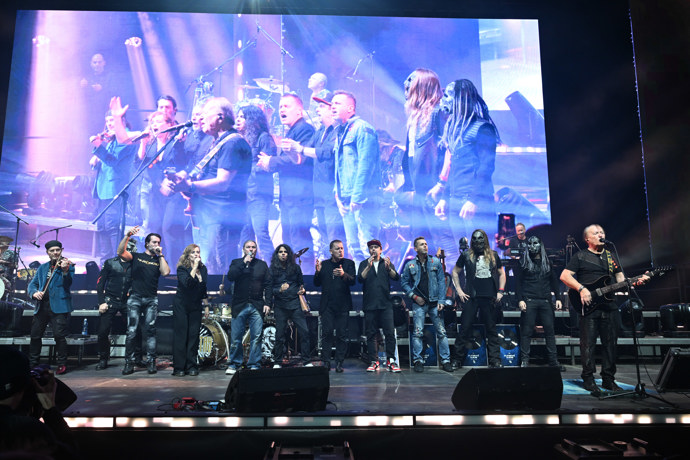 FOTO: Koncert Olympicu. – stránka 12