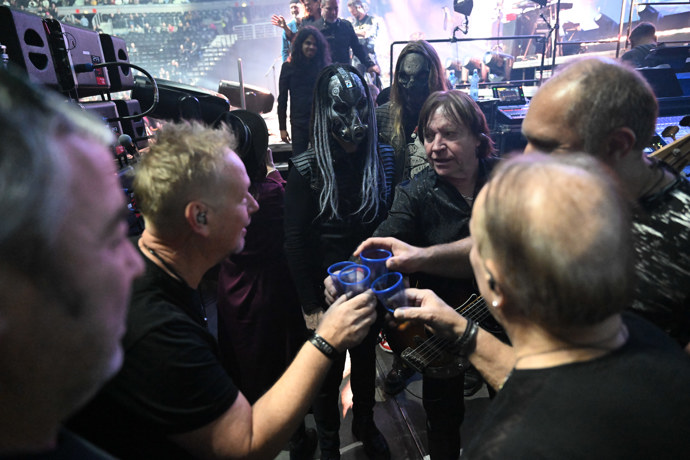 FOTO: Panáky za odměnu. – stránka 1