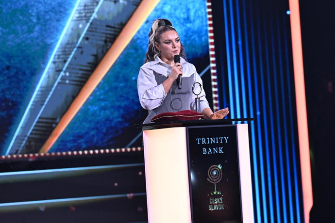 FOTO: Absolutní Slavicí roku 2025 se stala Ewa Farna. – stránka 8