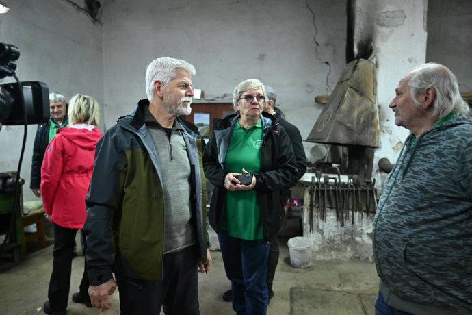 FOTO: Petr Pavel v železničním depu. – stránka 123