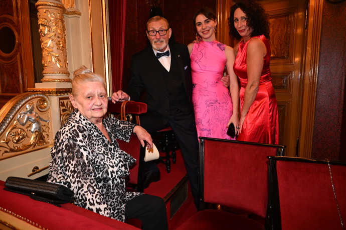 FOTO: Rodina Frejových. – stránka 2