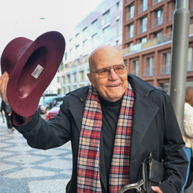 Herec Jan Přeučil.