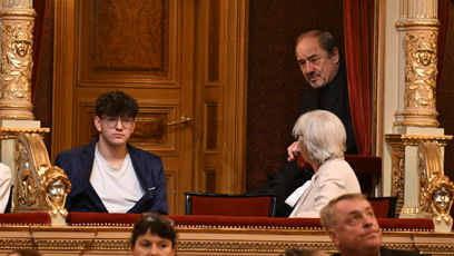 FOTO: Viktor Preiss přišel na balkon za Danou Syslovou.