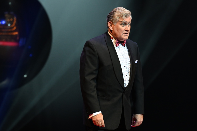 FOTO: Miroslav Hanuš moderoval letošní předávání cen Thálie. – stránka 74