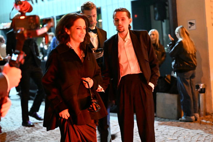 FOTO: Zpěvačka tentokrát nechala partnera Radka doma. – stránka 41