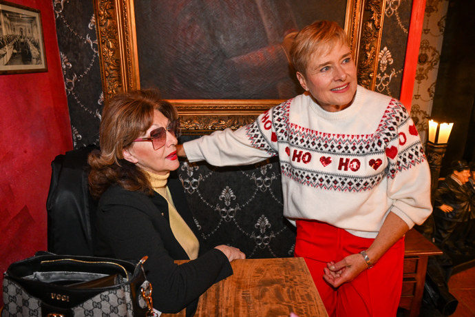 FOTO: Nestárnoucí Saskia Burešová a Marie Retková. – stránka 3