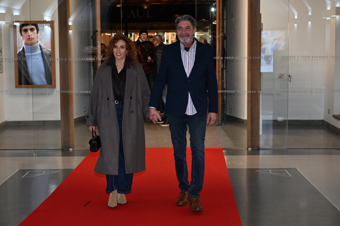 FOTO: Jiří Babica s partnerkou. – stránka 1