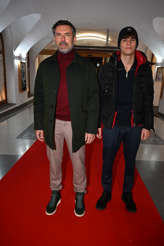 FOTO: Přišel i kuchař Emanuele Ridi. – stránka 23