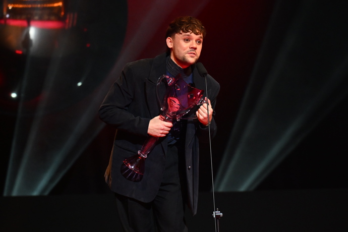 FOTO: Lukáš Adam získal Thálii. – stránka 45