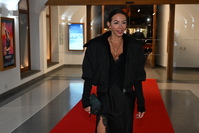 FOTO: Agáta Hanychová na premiéře filmu Hříšník Řepka. – stránka 2