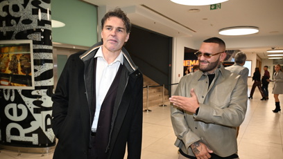 FOTO: Večer na premiéře si Jágr užívá po svém.