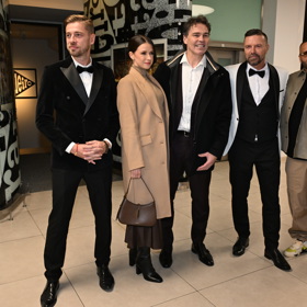 Jaromír Jágr s Dominikou Branišovou.