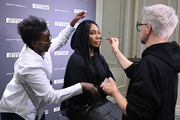 FOTO: Venus Williams měla po ruce svůj tým, který se o ní staral. – stránka 11